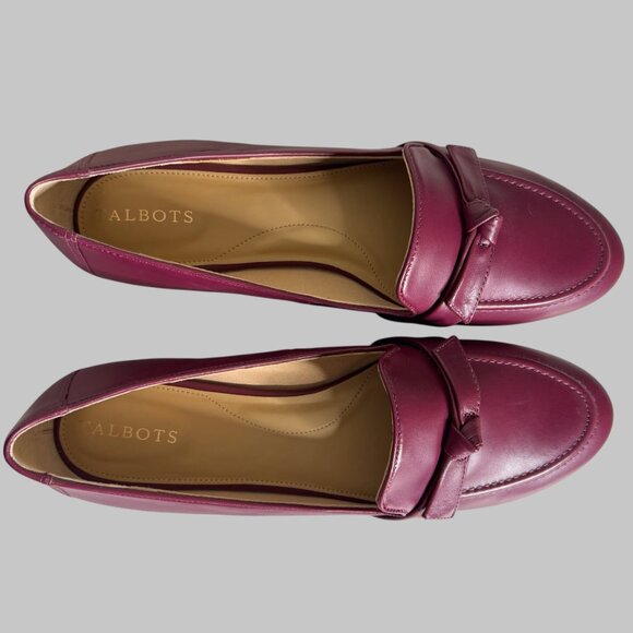 NIB Talbots Loafers Ryan Bow sz 11 Plum Flat Heel Leather - Picture 2 of 14